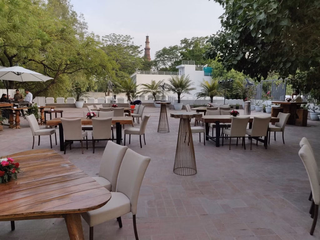 places to celebrate anniversary in delhi