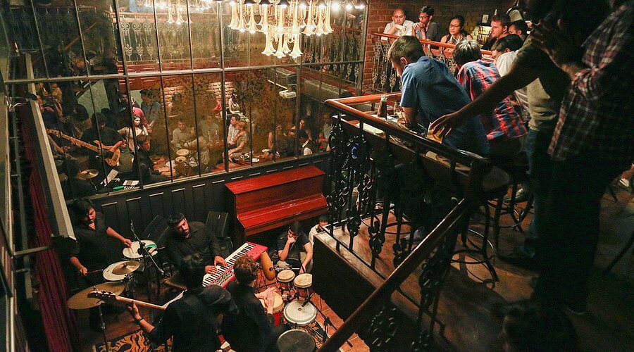 cafe for birthday celebration for couple in delhi