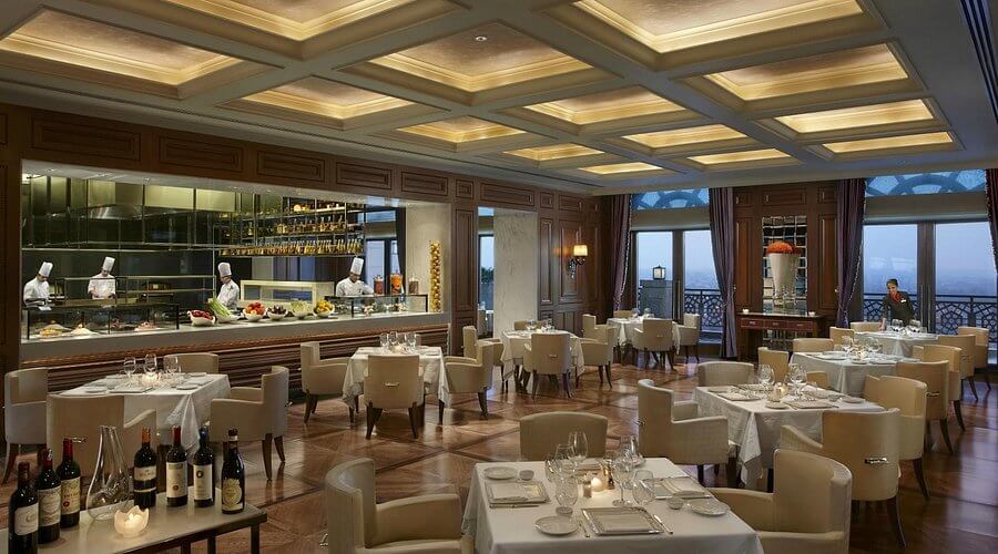 best place to celebrate birthday in delhi for couples