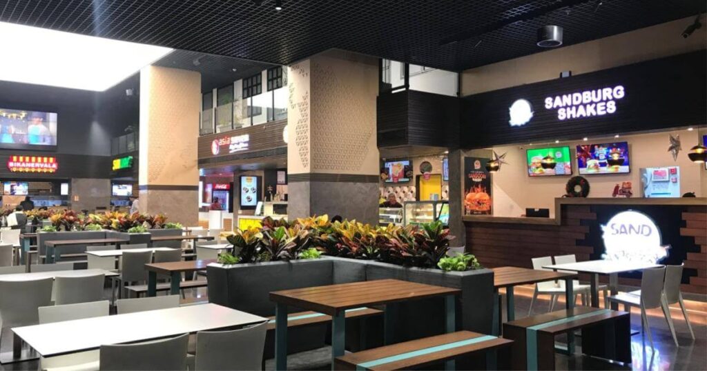 unique places to hangout with boyfriend in Delhi ncr